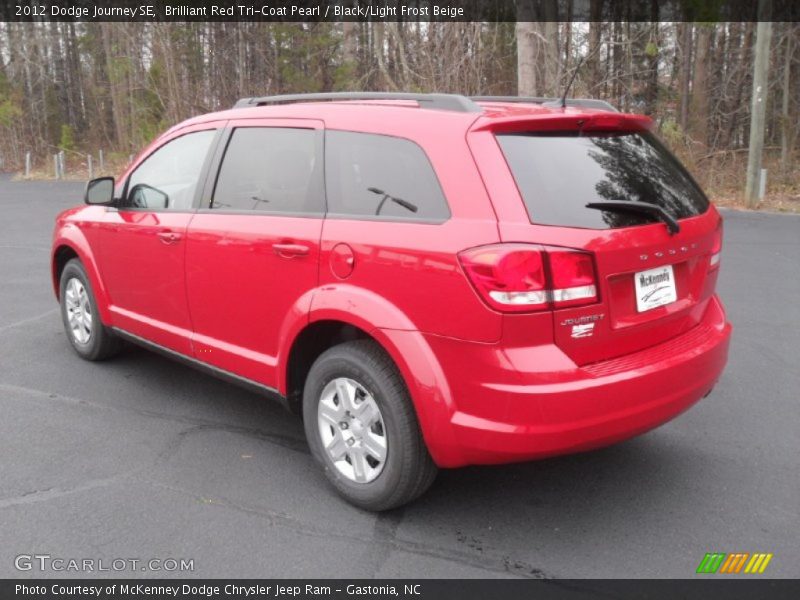 Brilliant Red Tri-Coat Pearl / Black/Light Frost Beige 2012 Dodge Journey SE
