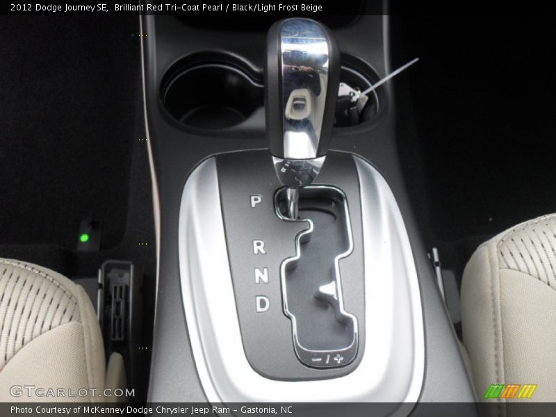 Brilliant Red Tri-Coat Pearl / Black/Light Frost Beige 2012 Dodge Journey SE