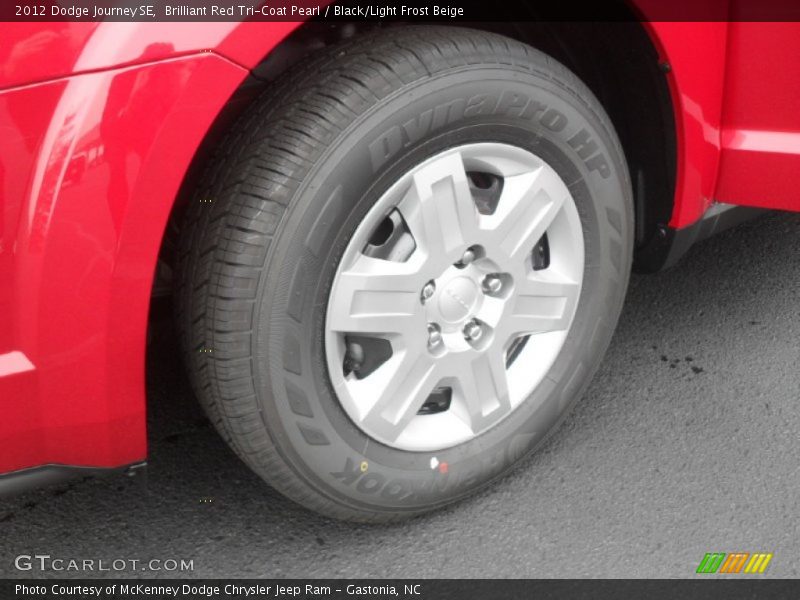 Brilliant Red Tri-Coat Pearl / Black/Light Frost Beige 2012 Dodge Journey SE