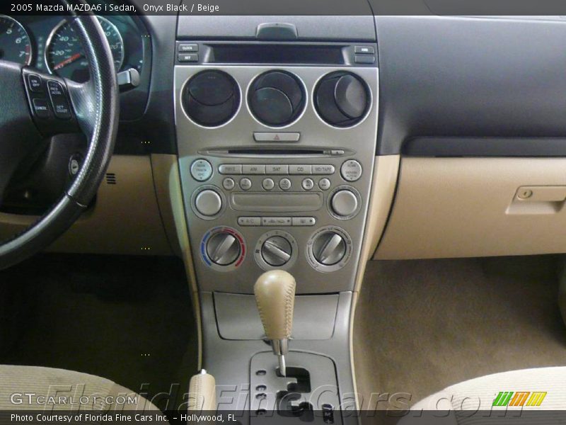 Onyx Black / Beige 2005 Mazda MAZDA6 i Sedan