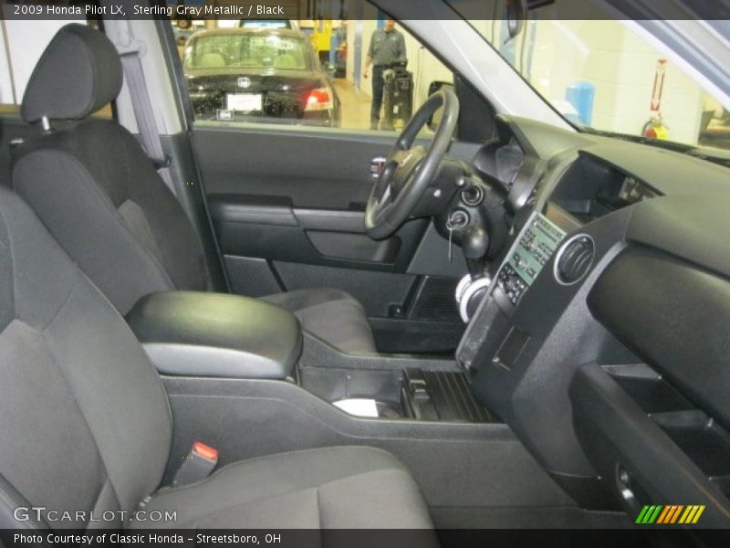 Sterling Gray Metallic / Black 2009 Honda Pilot LX