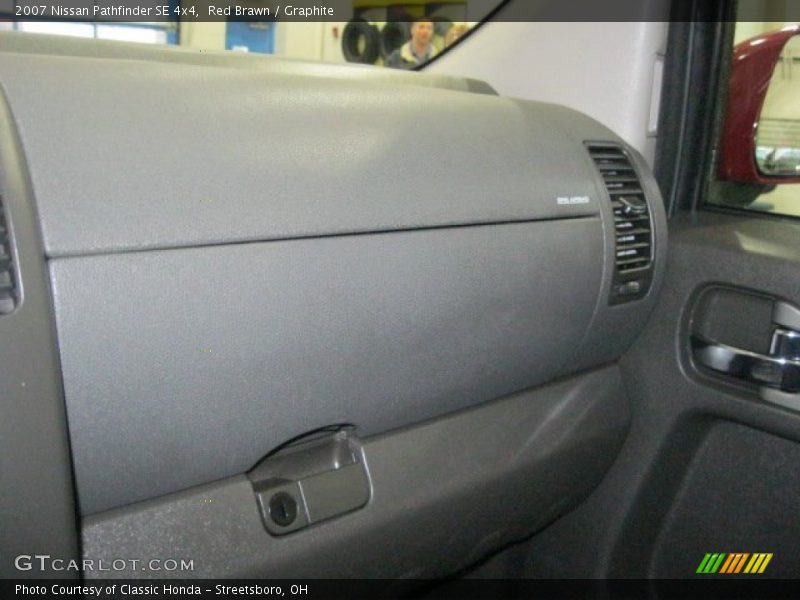 Red Brawn / Graphite 2007 Nissan Pathfinder SE 4x4