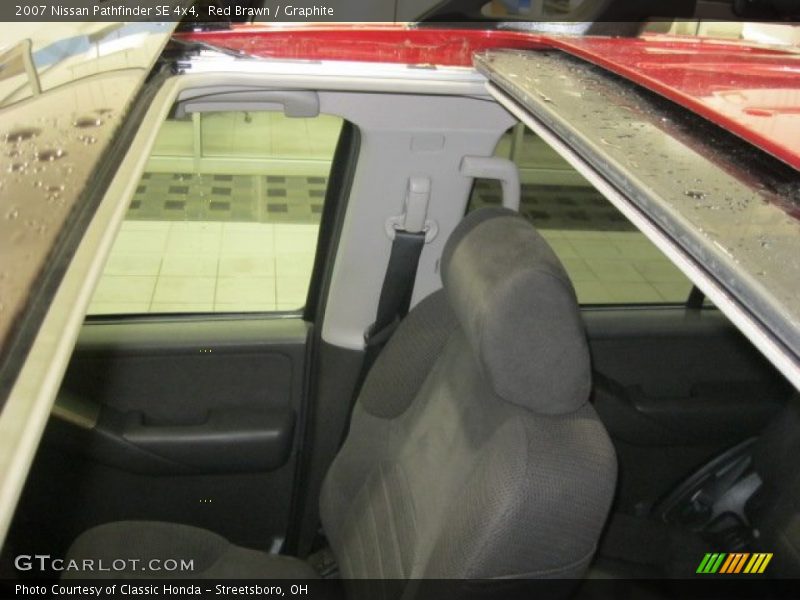 Red Brawn / Graphite 2007 Nissan Pathfinder SE 4x4