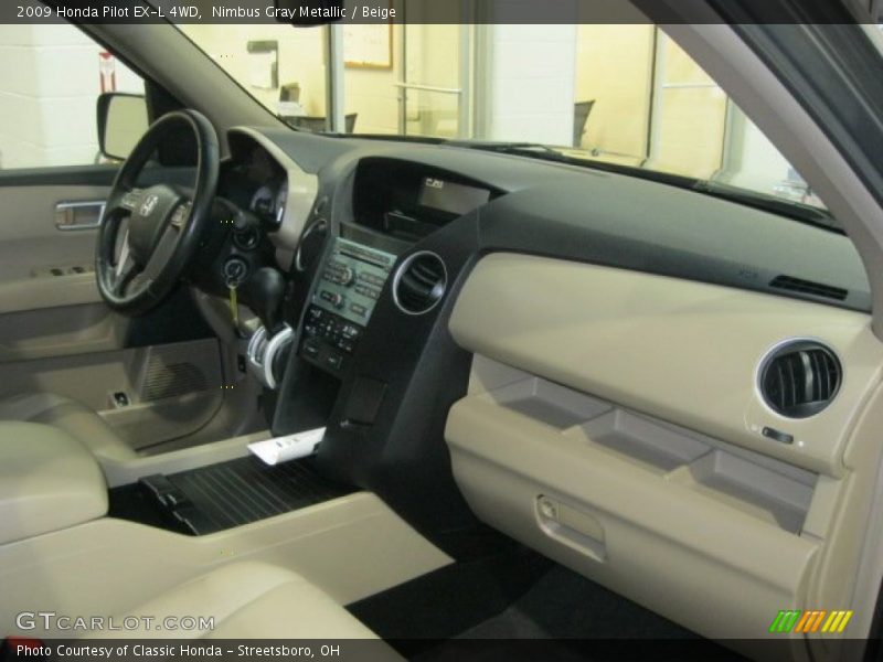 Nimbus Gray Metallic / Beige 2009 Honda Pilot EX-L 4WD
