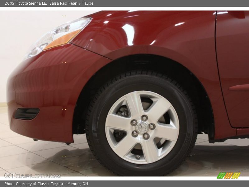 Salsa Red Pearl / Taupe 2009 Toyota Sienna LE