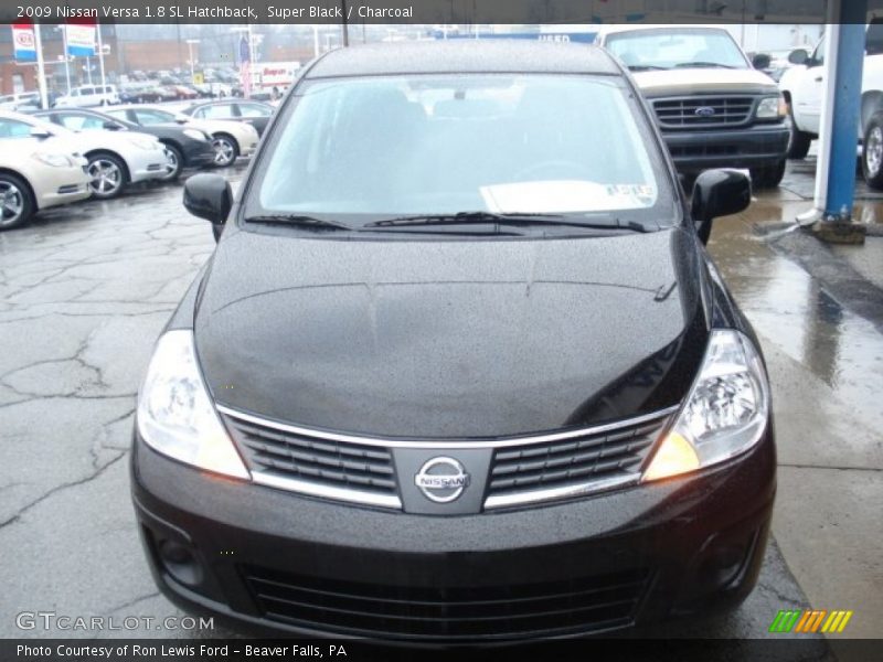 Super Black / Charcoal 2009 Nissan Versa 1.8 SL Hatchback