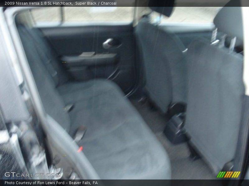 Super Black / Charcoal 2009 Nissan Versa 1.8 SL Hatchback