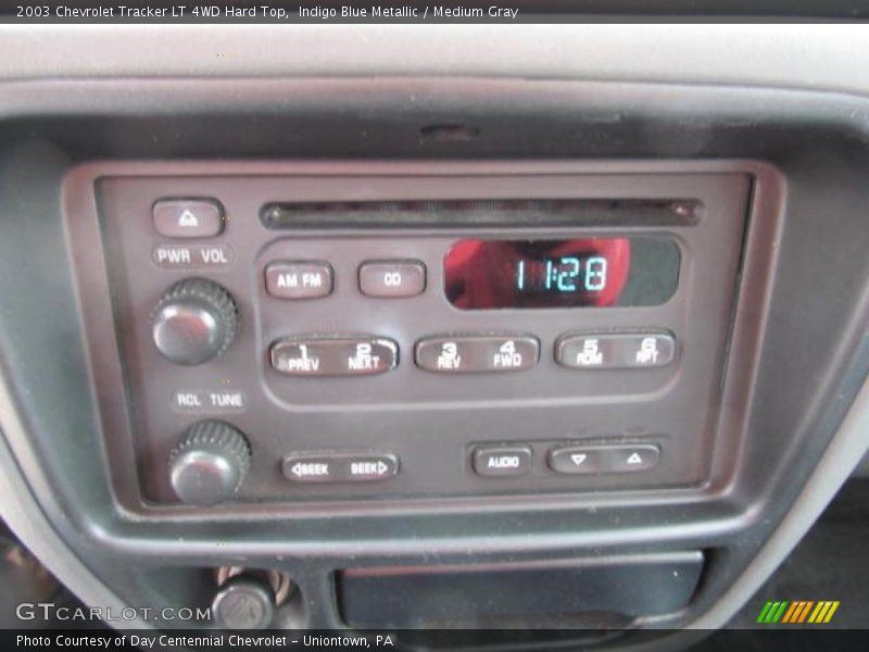 Indigo Blue Metallic / Medium Gray 2003 Chevrolet Tracker LT 4WD Hard Top