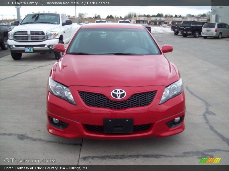 Barcelona Red Metallic / Dark Charcoal 2011 Toyota Camry SE