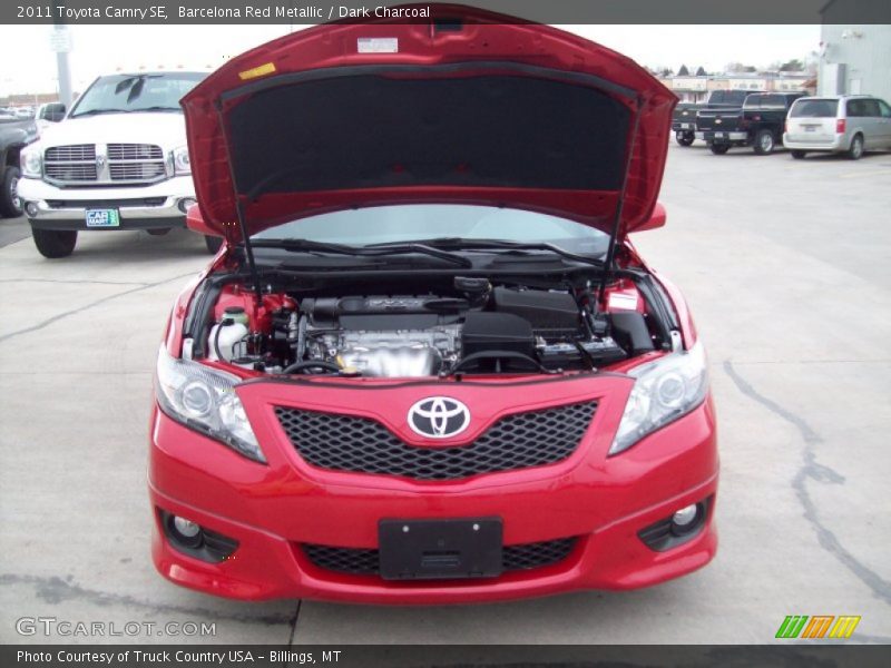 Barcelona Red Metallic / Dark Charcoal 2011 Toyota Camry SE