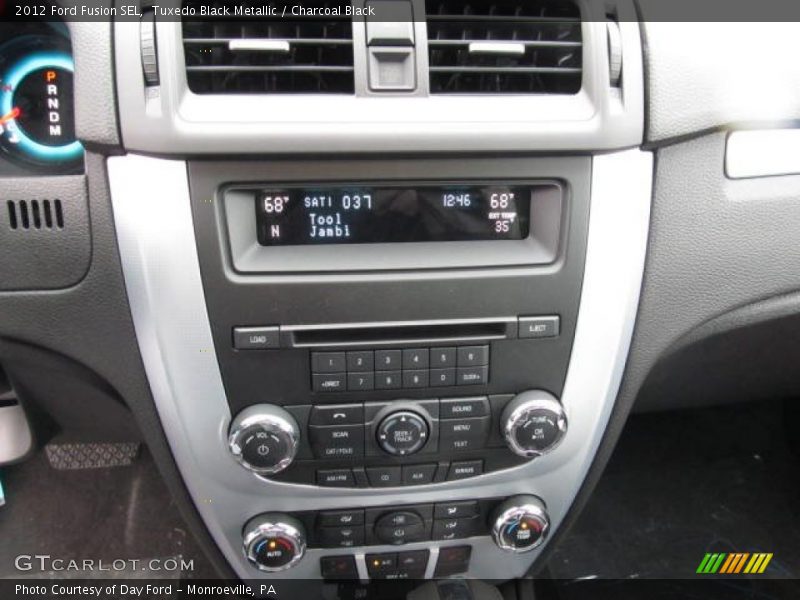 Tuxedo Black Metallic / Charcoal Black 2012 Ford Fusion SEL