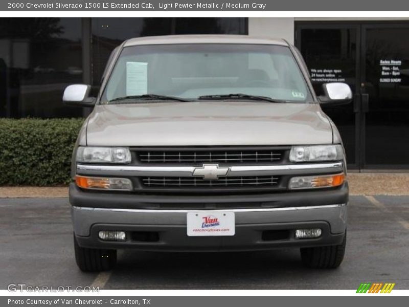 Light Pewter Metallic / Medium Gray 2000 Chevrolet Silverado 1500 LS Extended Cab