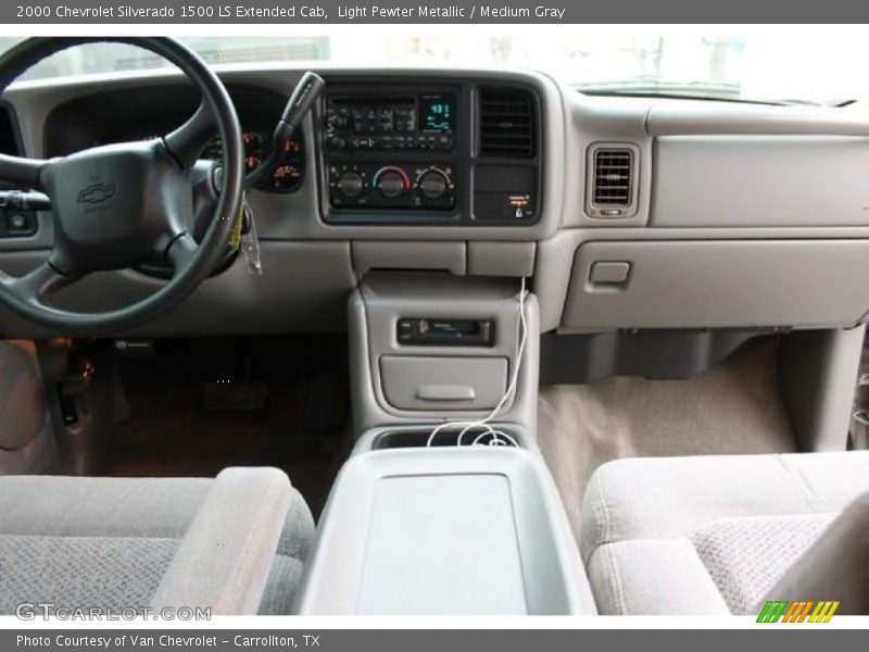 Light Pewter Metallic / Medium Gray 2000 Chevrolet Silverado 1500 LS Extended Cab