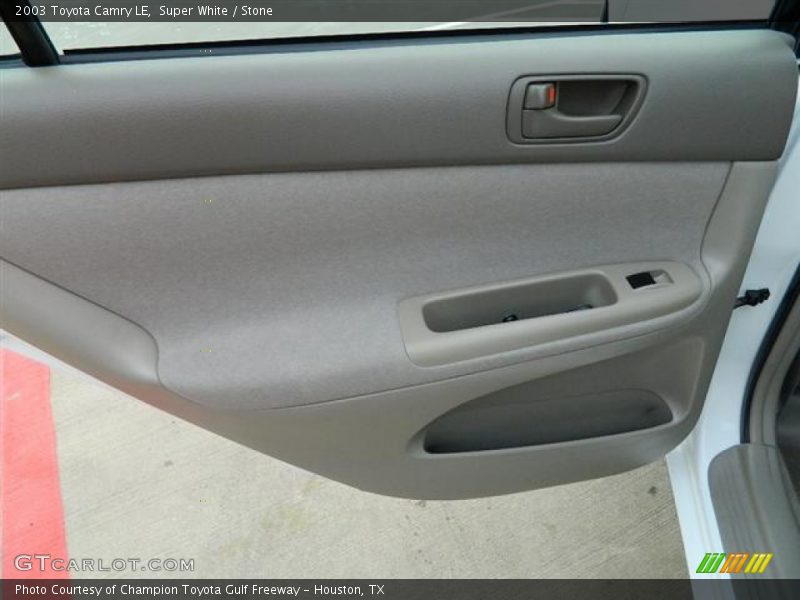 Super White / Stone 2003 Toyota Camry LE