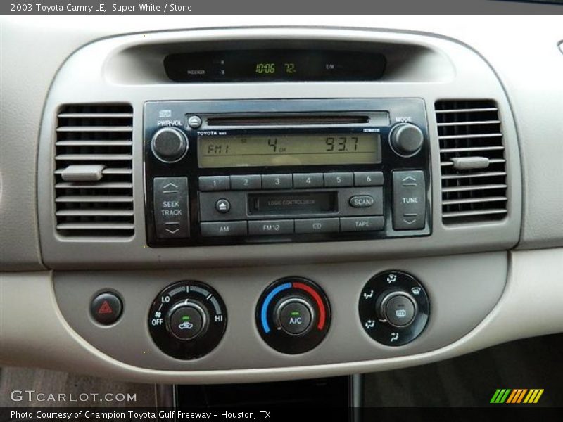 Super White / Stone 2003 Toyota Camry LE