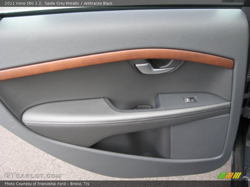 Savile Grey Metallic / Anthracite Black 2011 Volvo S80 3.2