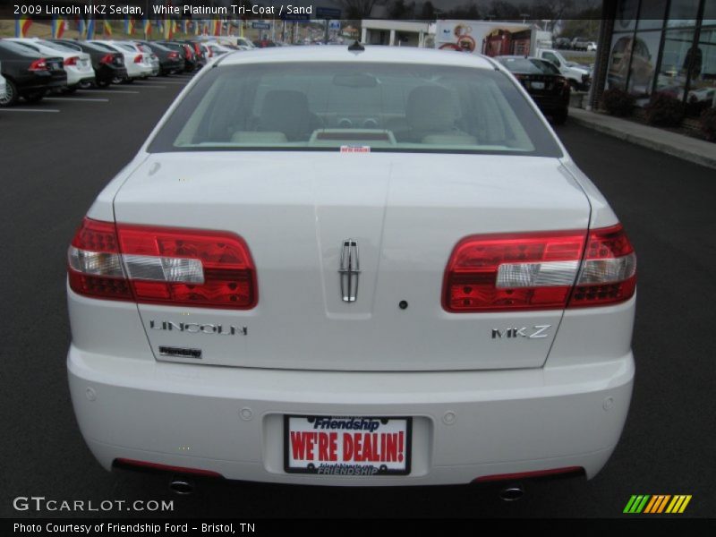 White Platinum Tri-Coat / Sand 2009 Lincoln MKZ Sedan