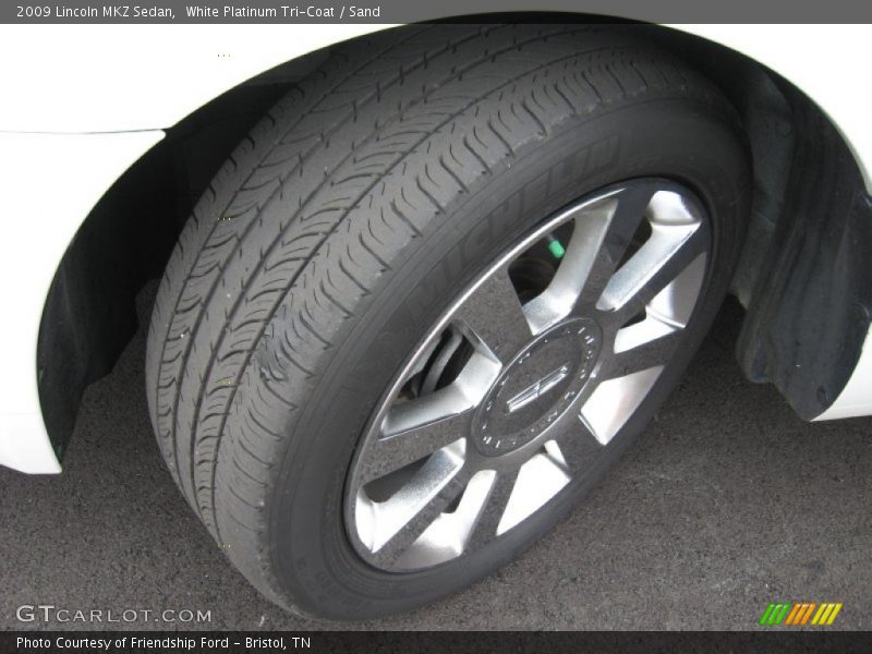 White Platinum Tri-Coat / Sand 2009 Lincoln MKZ Sedan
