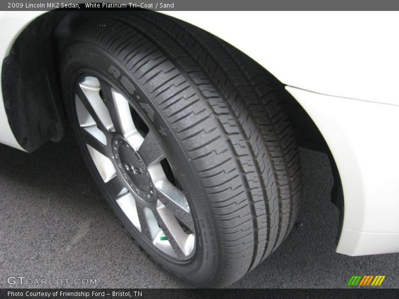 White Platinum Tri-Coat / Sand 2009 Lincoln MKZ Sedan