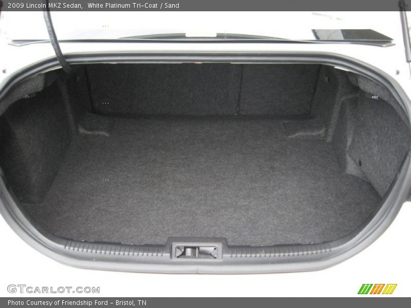 White Platinum Tri-Coat / Sand 2009 Lincoln MKZ Sedan