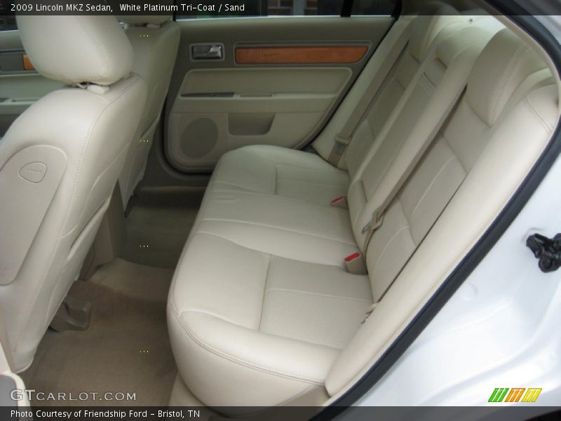 White Platinum Tri-Coat / Sand 2009 Lincoln MKZ Sedan