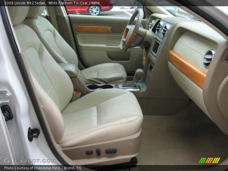 White Platinum Tri-Coat / Sand 2009 Lincoln MKZ Sedan