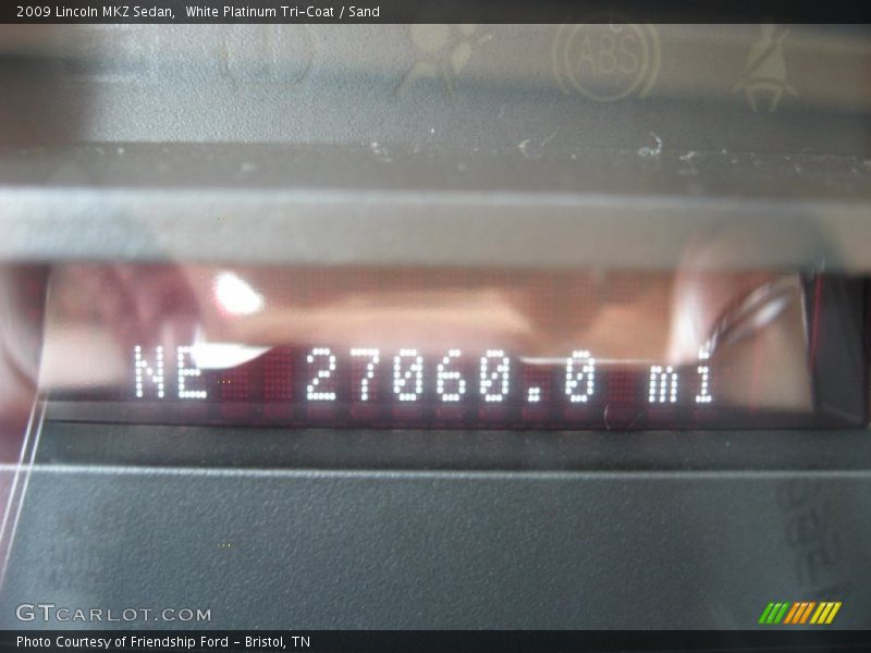 White Platinum Tri-Coat / Sand 2009 Lincoln MKZ Sedan