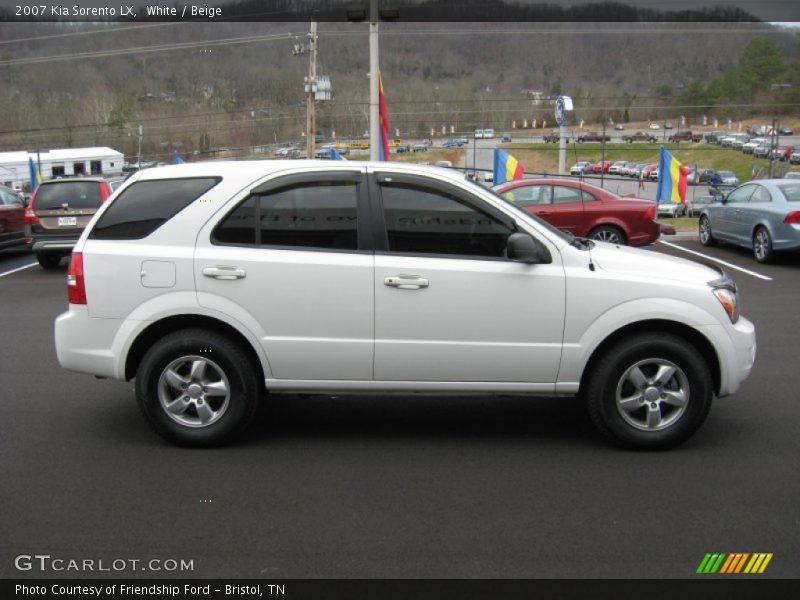 White / Beige 2007 Kia Sorento LX