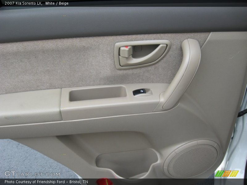 White / Beige 2007 Kia Sorento LX