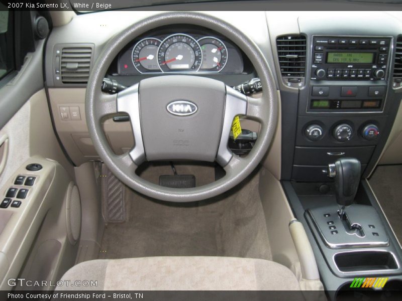 White / Beige 2007 Kia Sorento LX