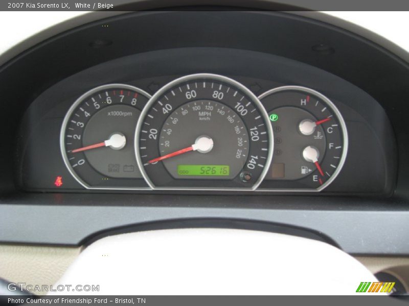 White / Beige 2007 Kia Sorento LX