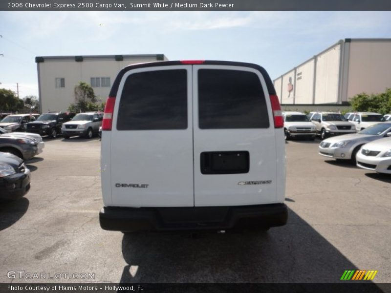 Summit White / Medium Dark Pewter 2006 Chevrolet Express 2500 Cargo Van