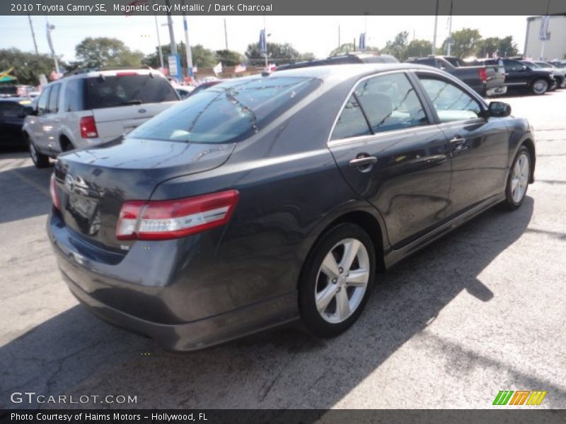 Magnetic Gray Metallic / Dark Charcoal 2010 Toyota Camry SE