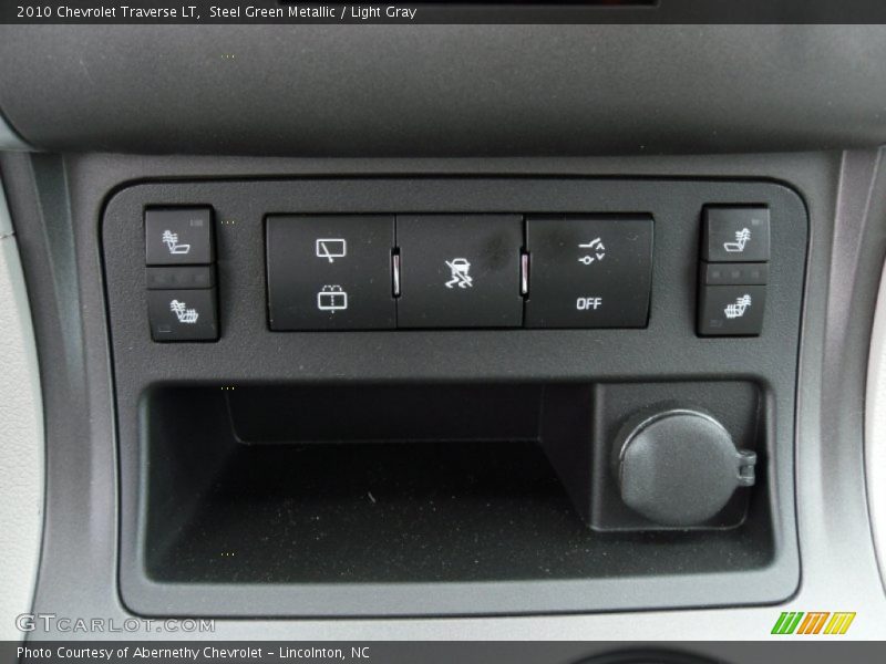 Steel Green Metallic / Light Gray 2010 Chevrolet Traverse LT