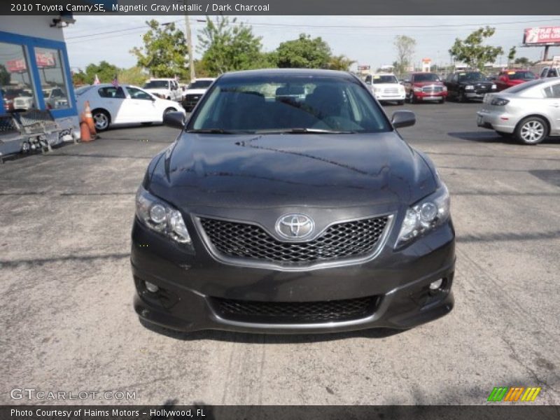 Magnetic Gray Metallic / Dark Charcoal 2010 Toyota Camry SE