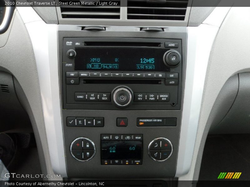 Steel Green Metallic / Light Gray 2010 Chevrolet Traverse LT