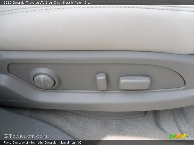 Steel Green Metallic / Light Gray 2010 Chevrolet Traverse LT
