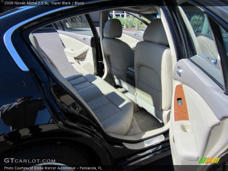 Super Black / Blond 2008 Nissan Altima 2.5 SL