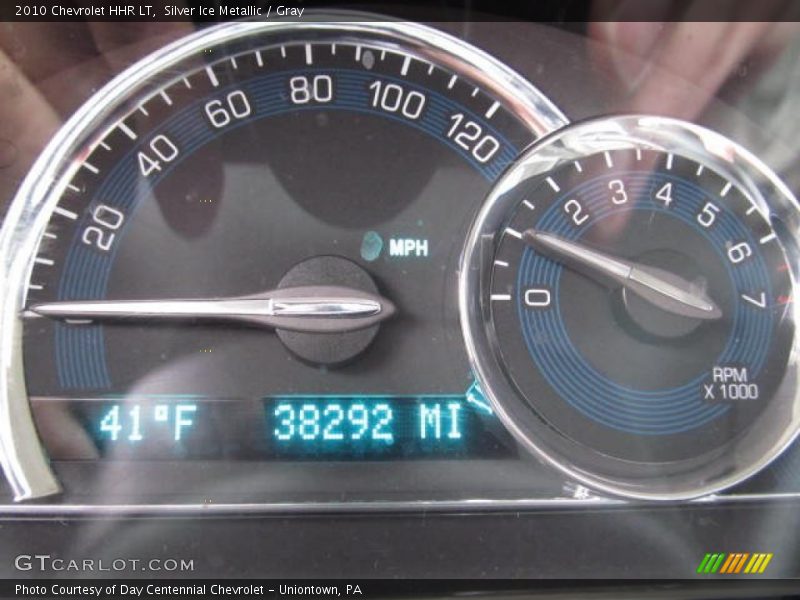 Silver Ice Metallic / Gray 2010 Chevrolet HHR LT