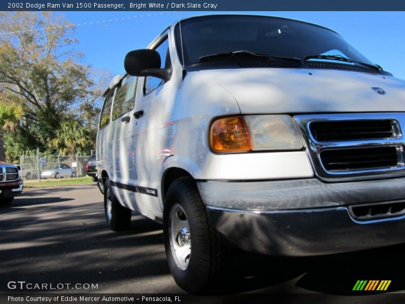 Bright White / Dark Slate Gray 2002 Dodge Ram Van 1500 Passenger