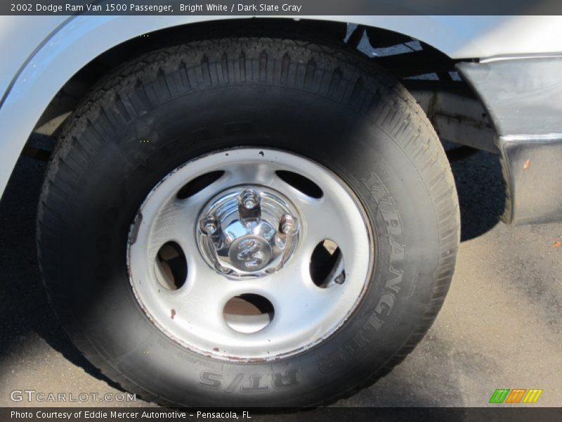 Bright White / Dark Slate Gray 2002 Dodge Ram Van 1500 Passenger