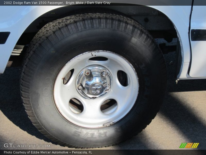 Bright White / Dark Slate Gray 2002 Dodge Ram Van 1500 Passenger