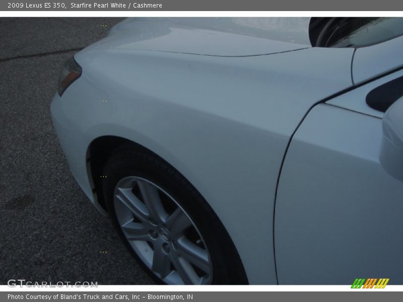 Starfire Pearl White / Cashmere 2009 Lexus ES 350