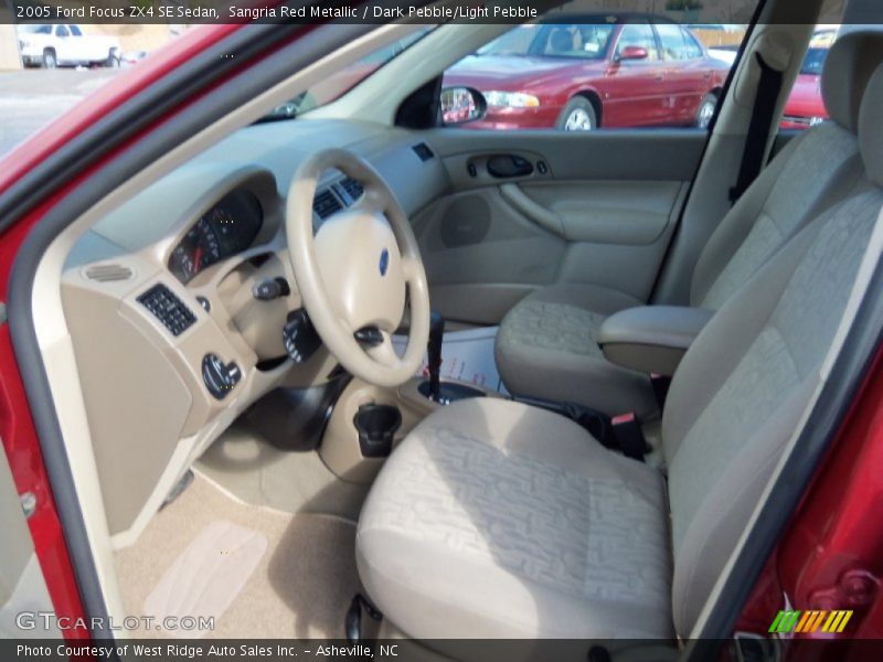 Sangria Red Metallic / Dark Pebble/Light Pebble 2005 Ford Focus ZX4 SE Sedan