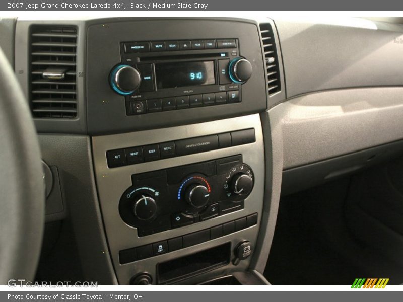 Black / Medium Slate Gray 2007 Jeep Grand Cherokee Laredo 4x4
