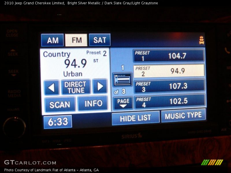 Bright Silver Metallic / Dark Slate Gray/Light Graystone 2010 Jeep Grand Cherokee Limited