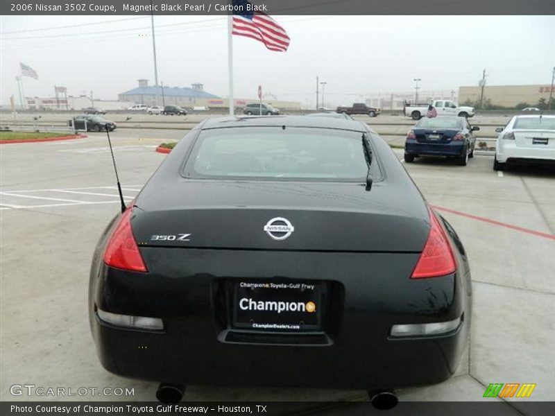 Magnetic Black Pearl / Carbon Black 2006 Nissan 350Z Coupe