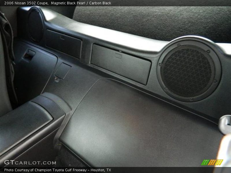 Magnetic Black Pearl / Carbon Black 2006 Nissan 350Z Coupe