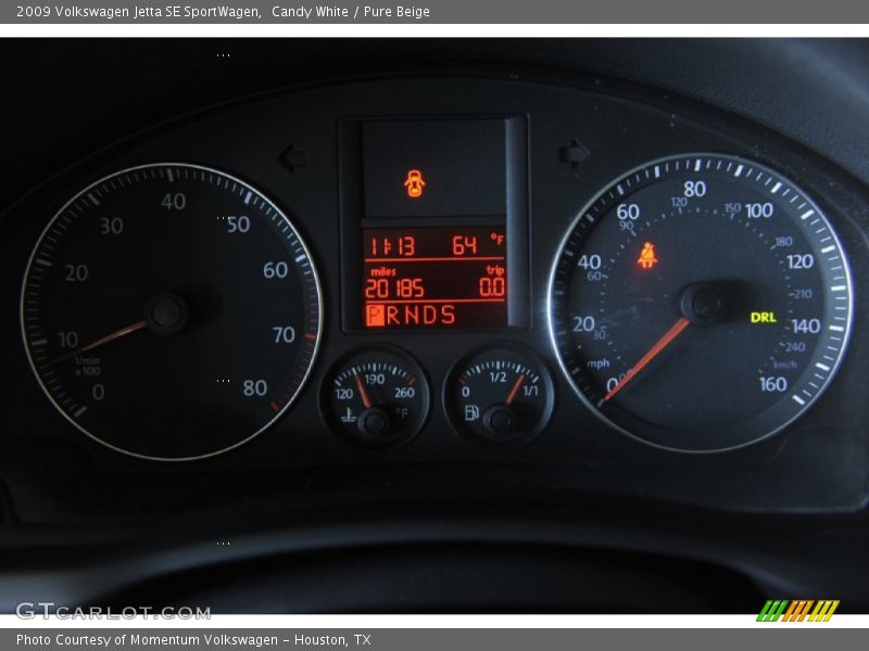 Candy White / Pure Beige 2009 Volkswagen Jetta SE SportWagen