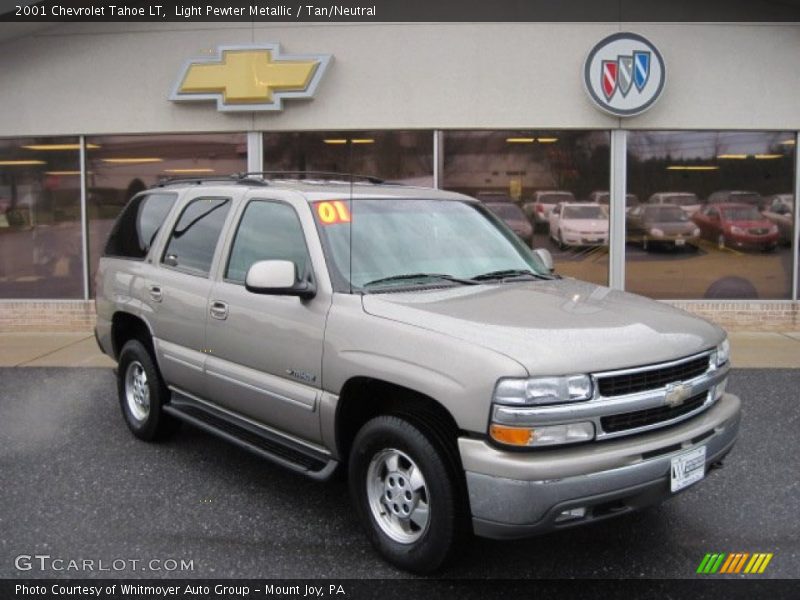 Light Pewter Metallic / Tan/Neutral 2001 Chevrolet Tahoe LT
